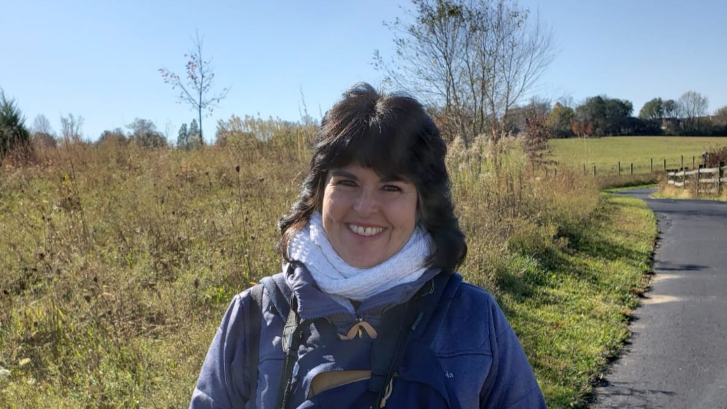 Photo of Maria Andreina Pacheco in field